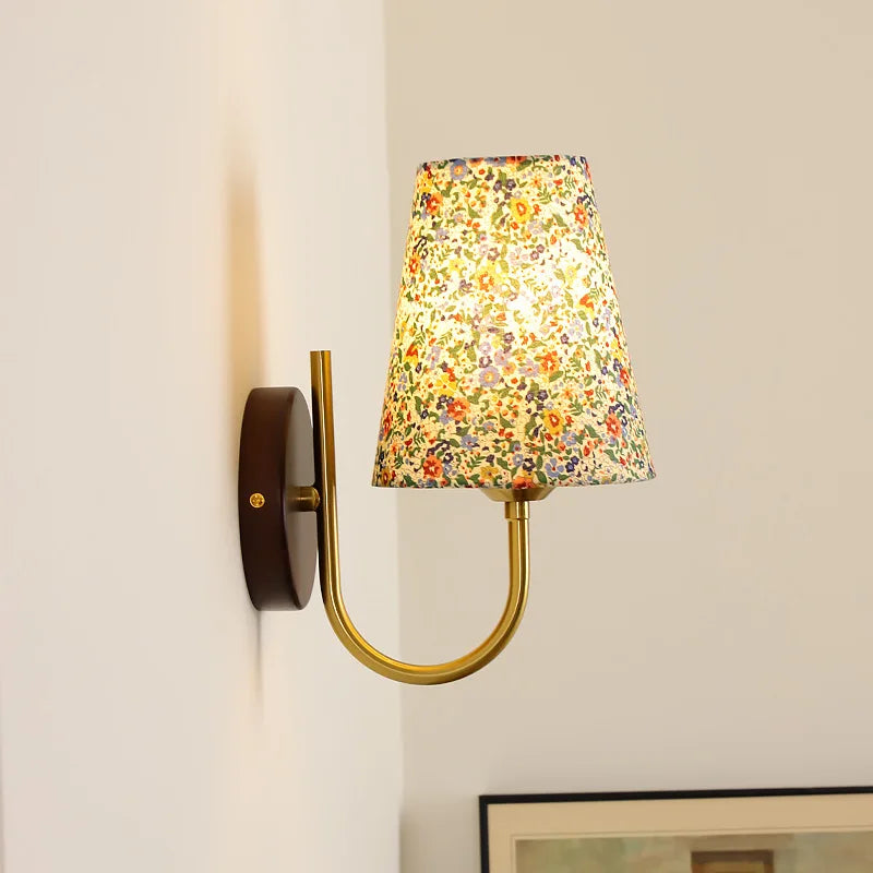 New wabi sandy wind retro floral bedside wall lamp French medieval bedroom solid wood fabric decorative aisle lamp
